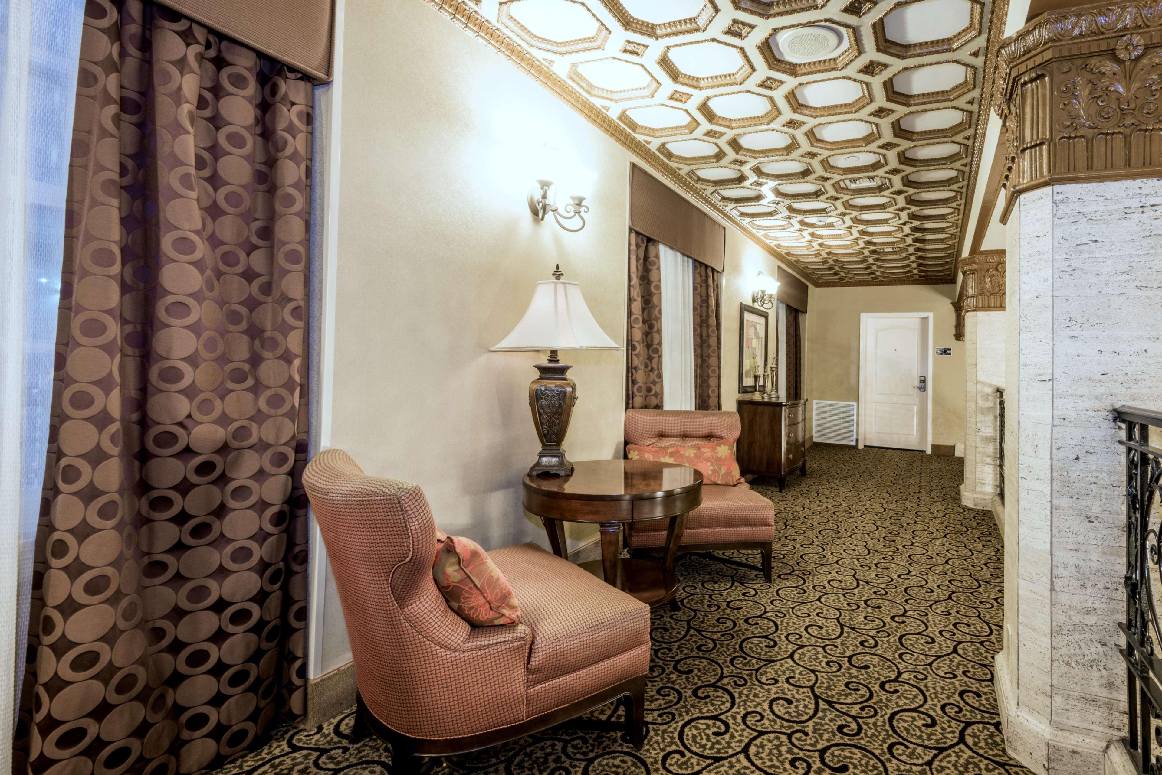 Hampton Inn & Suites Montgomery-Downtown Εξωτερικό φωτογραφία