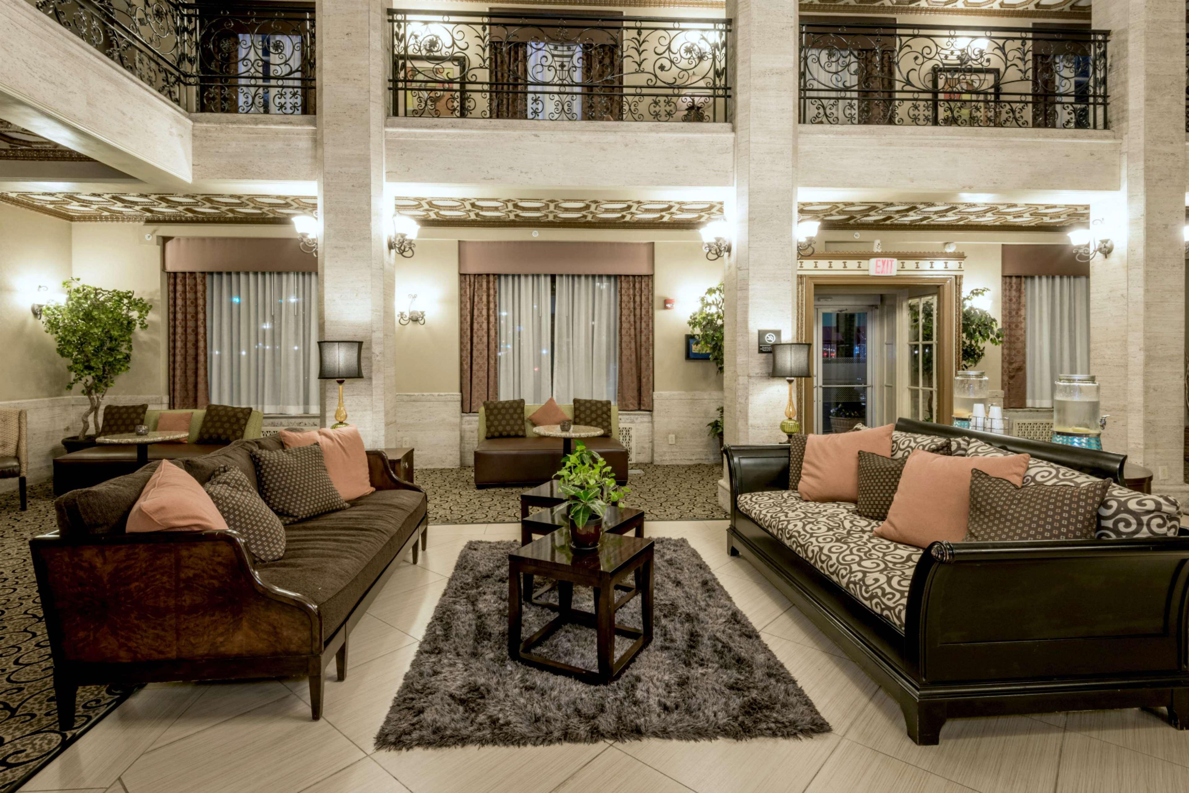 Hampton Inn & Suites Montgomery-Downtown Εξωτερικό φωτογραφία