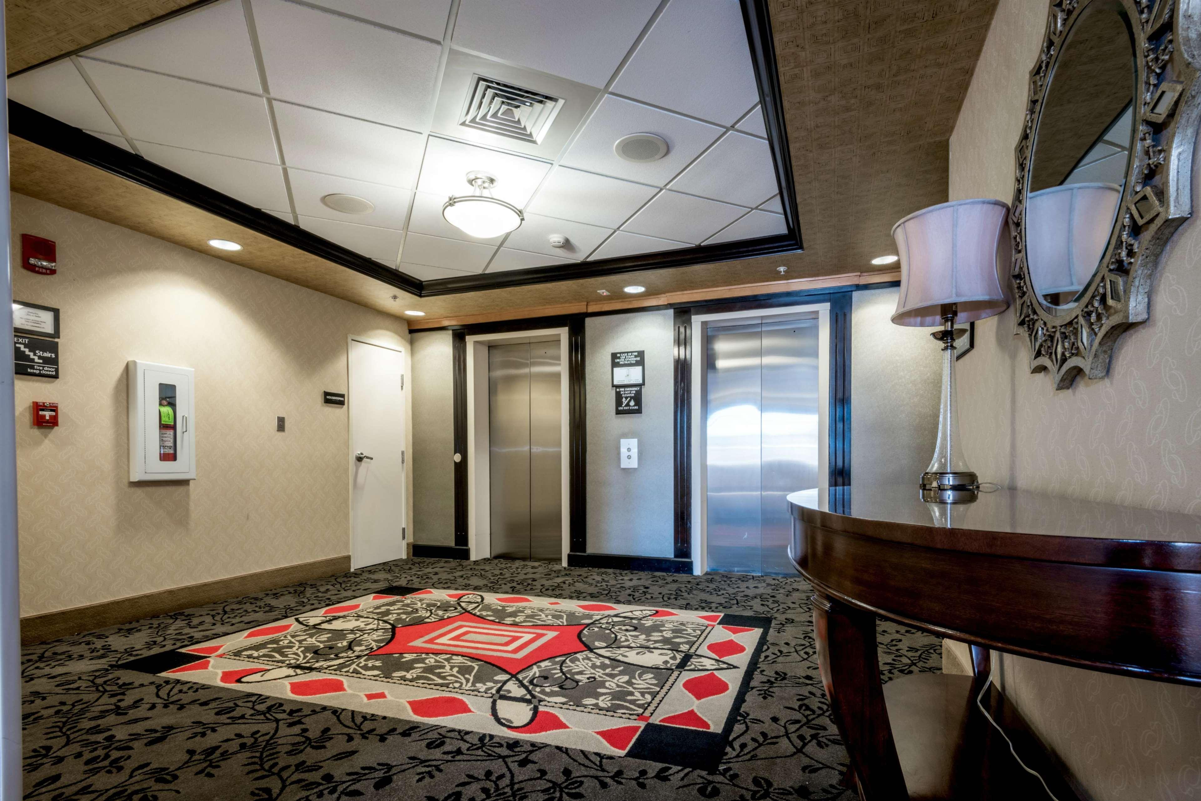 Hampton Inn & Suites Montgomery-Downtown Εξωτερικό φωτογραφία
