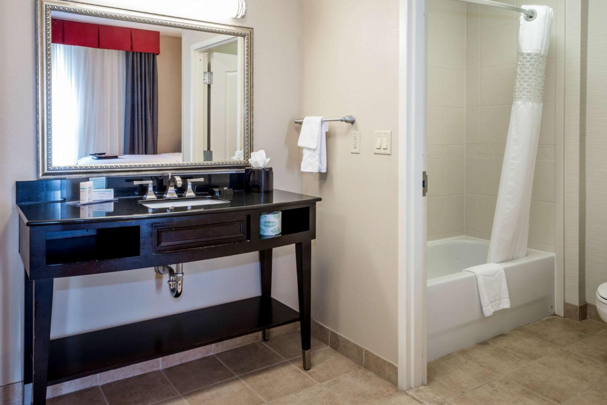 Hampton Inn & Suites Montgomery-Downtown Εξωτερικό φωτογραφία