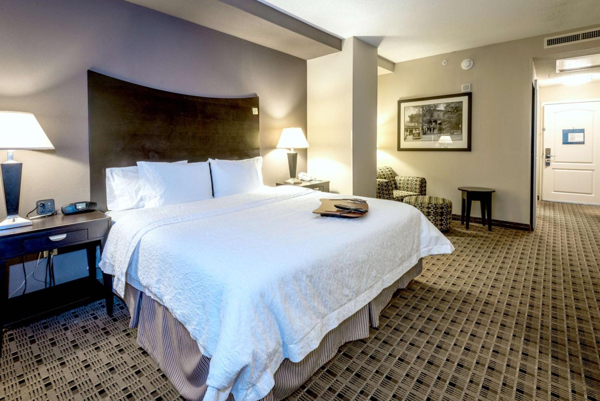 Hampton Inn & Suites Montgomery-Downtown Εξωτερικό φωτογραφία